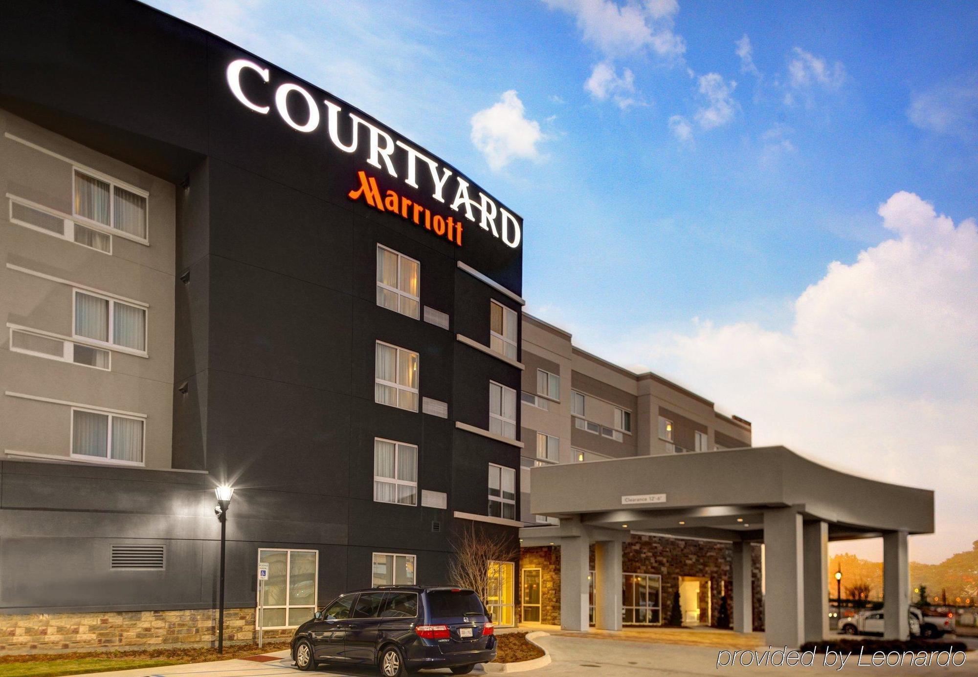 Courtyard By Marriott New Orleans Westbank/Gretna Hotel Exterior photo